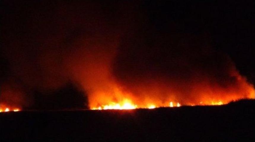 G&ouml;ksu Deltası&rsquo;nda Yangın