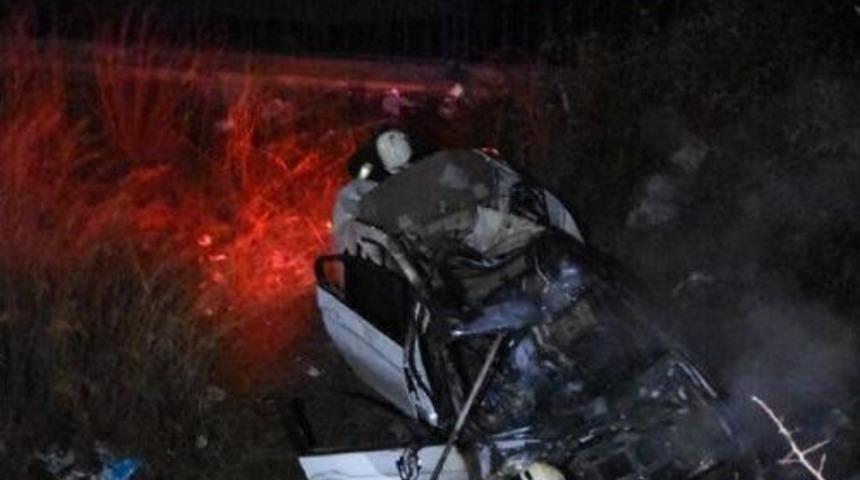 Su Kanalına U&ccedil;an Otomobildeki Kadın &Ouml;ld&uuml;