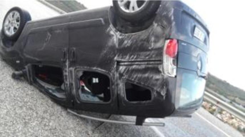 Kuşadası&rsquo;nda Trafik Kazası, 1 Yaralı