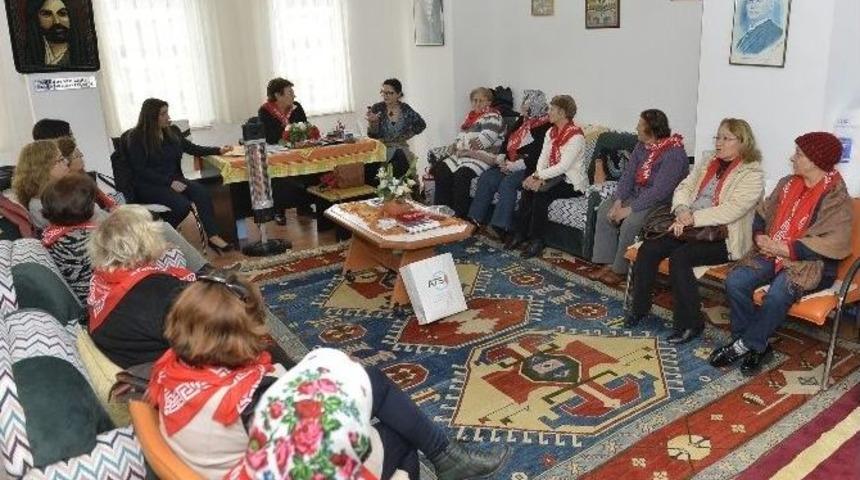 Muratpaşa&rsquo;da &lsquo;alyazma&rsquo; Eğitimleri Devam Ediyor