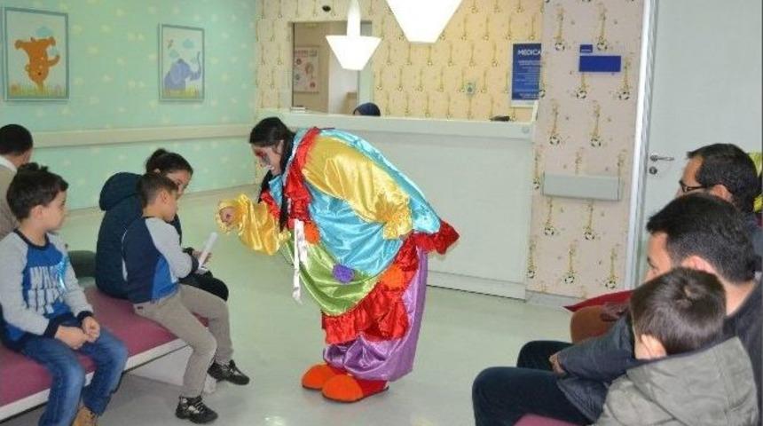 Medicana&rsquo;dan &Ccedil;ocuklara Karne Eğlencesi