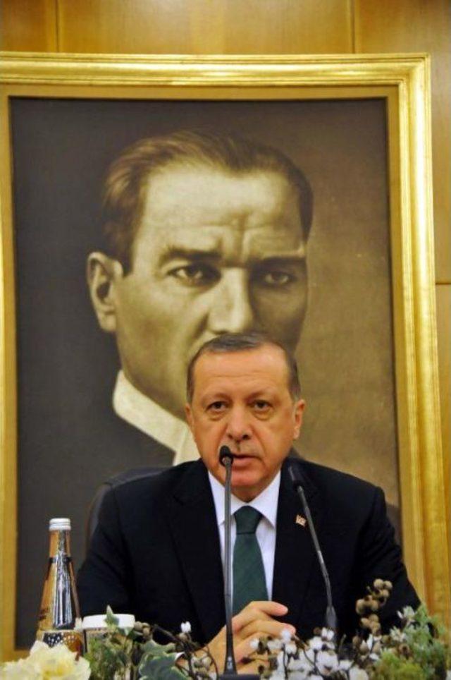 Fotoğraflar // Cumhurbaşkanı Erdoğan Doğu Afrika Ziyareti Öncesi Atatürk Havalimanı'da Açıklamalarda Bulundu