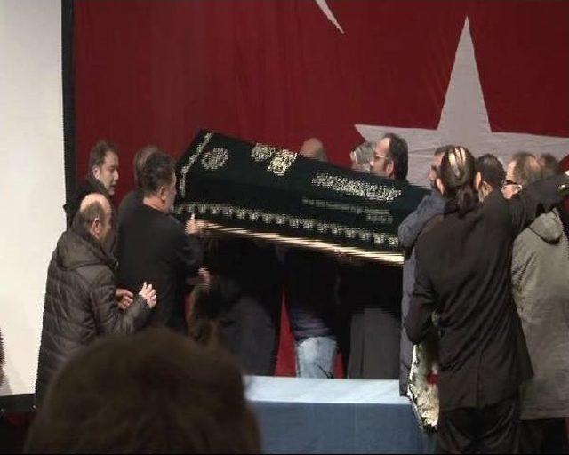 Ayberk Atilla Son Kez Sahnede 3