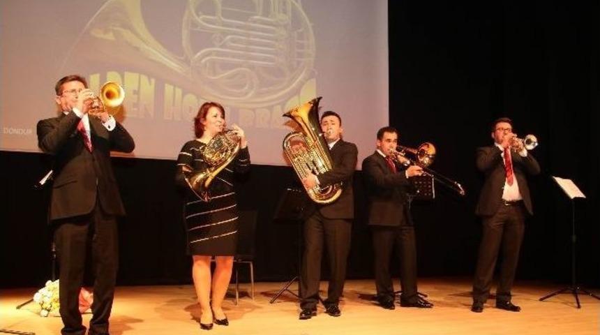 T&uuml;rkiye&rsquo;nin İlk &lsquo;bakır Nefesli Beşlisi&rsquo; Golden Horn Brass Başkentlilerle Buluştu