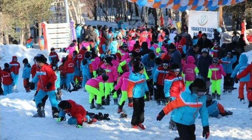 &Ccedil;ocuklara Yarıyıl Tatili Hediyesi Kayak Kursu