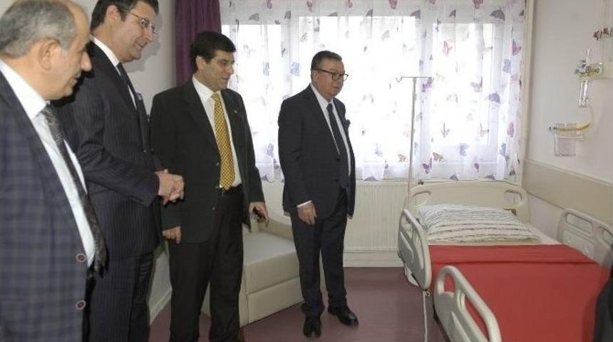 Har&ccedil;lıklarıyla &Ccedil;ocuk Kliniğini Donattılar