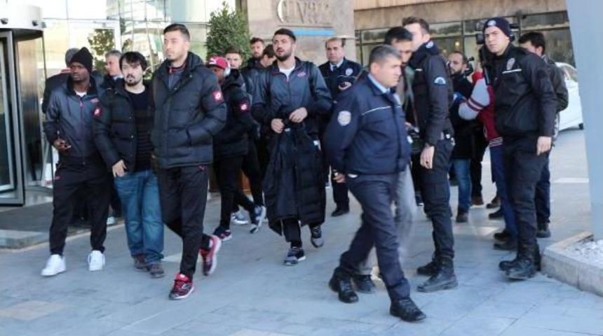 Gen&ccedil;lerbirliği Kafilesi, Gaziantep'ten Ayrıldı