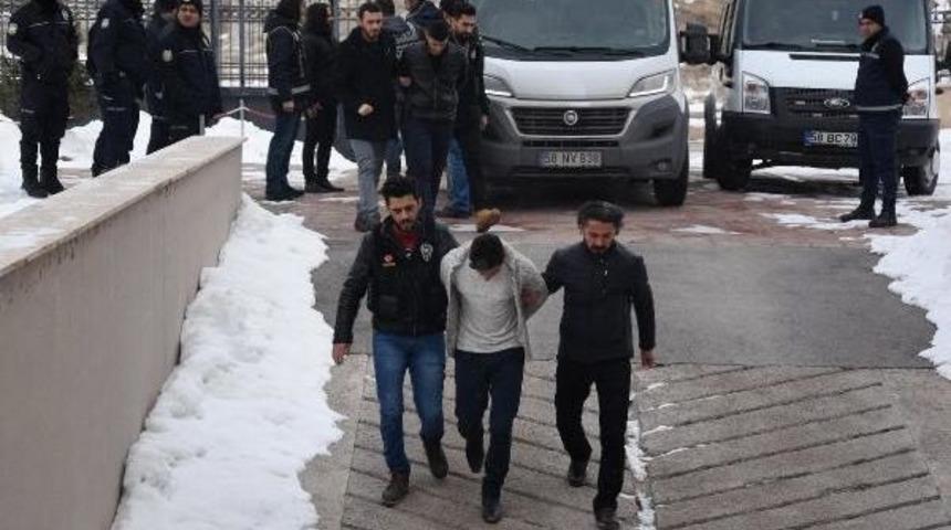 Uyuşturucu Operasyonunda 9 Kişi Adliyeye Sevk Edildi