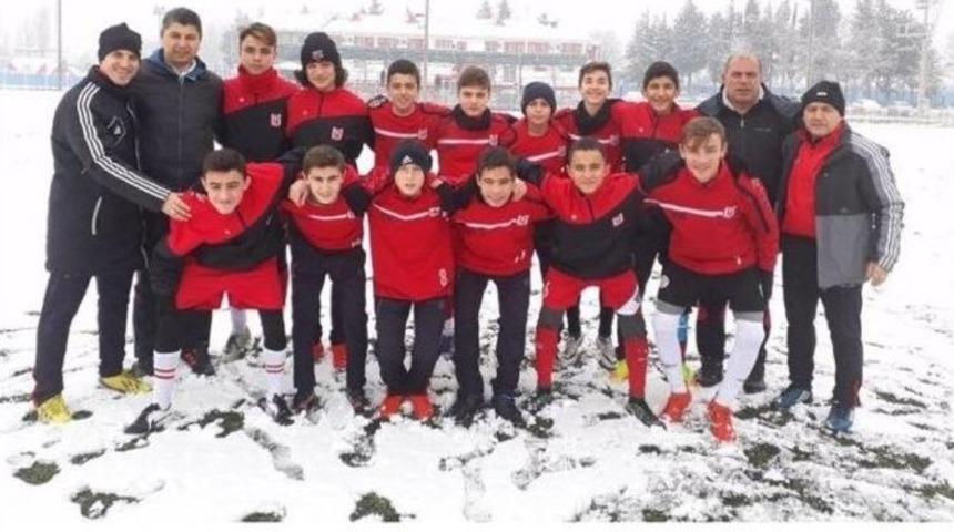 17 Ma&ccedil;ta 16 Gol Atan Bedirhan Dikkat &Ccedil;ekti