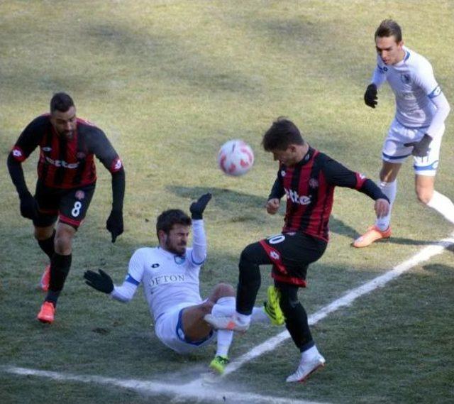 Büyükşehir Belediyespor Erzurumspor-Fatih Karagümrük: 0-1