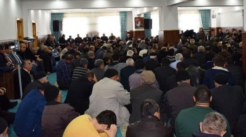 Şeyh Osman Nuri &Ouml;lmeztoprak Ak&ccedil;adağ&rsquo;da Anıldı