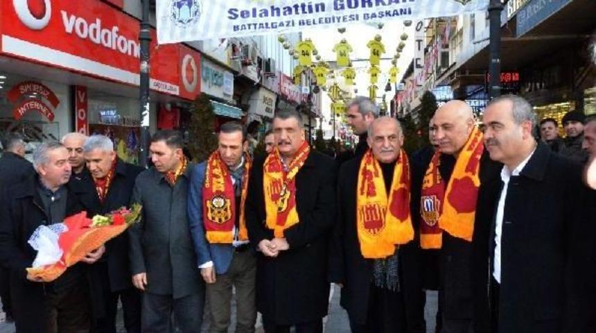 Yeni Malatyaspor Sokağı&rsquo;Nın A&ccedil;ılışı Yapıldı