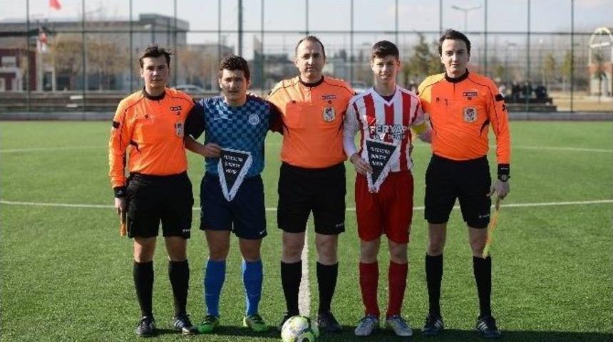Lider Yıldırım Belediyespor Hız Kesmedi