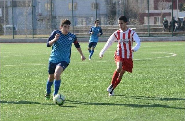 Lider Yıldırım Belediyespor Hız Kesmedi 1