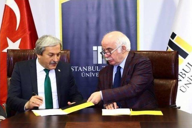 Osmaneli Belediyesi Ve İstanbul Ticaret Üniversitesi Arasında İşbirliği Protokolü