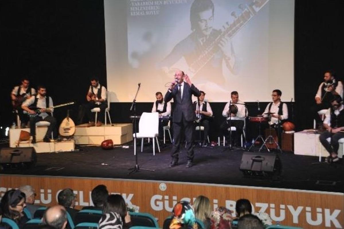 Boz&uuml;y&uuml;k&rsquo;te M&uuml;zik Ziyafeti