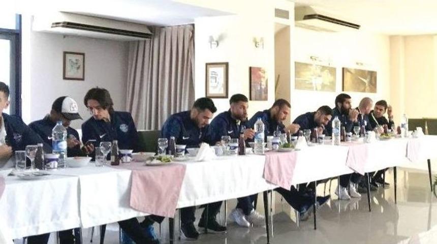 Adana Demirspor&rsquo;a Moral Yemeği