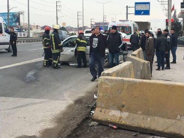 Yolun Karşısına Geçerken Otomobilin Altında Can Verdi