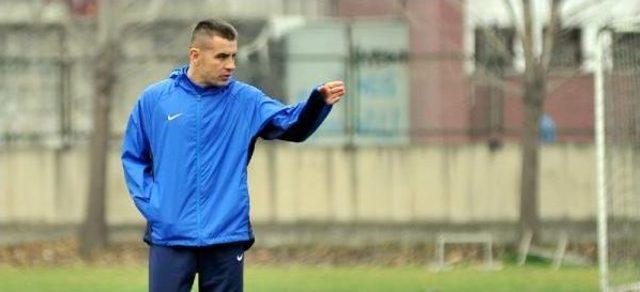 İnegölspor İsmail Güldüren'le Yolunu Ayırdı