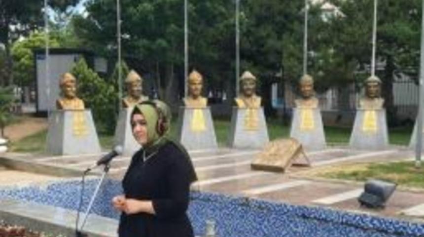 Neşet Ertaş&rsquo;ın Yaşadığı Alanlarda T&uuml;rk&uuml;lerini Okuyup Seslendirdiler