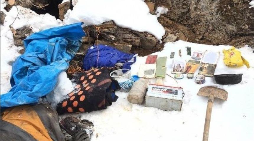 Tunceli&rsquo;de 19 Sığınakta &Ccedil;ok Sayıda Malzeme Ele Ge&ccedil;irildi