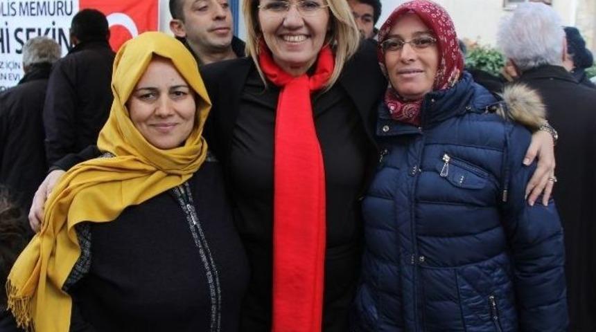 Başkan Uyar&rsquo;dan Zeytinalanı Kadınlarına M&uuml;jde
