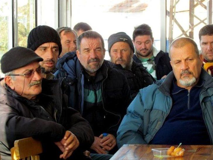 Çeşme’de Denizdeki Yakıt Kirliliği Çevrecileri Endişelendirdi G2