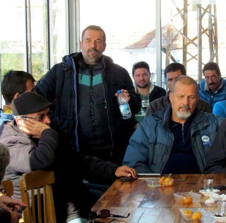 Çeşme’de Denizdeki Yakıt Kirliliği Çevrecileri Endişelendirdi G3