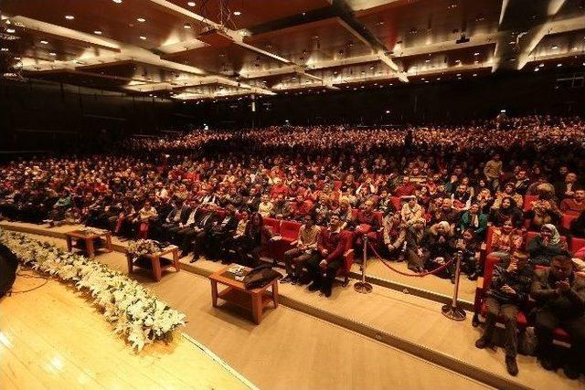 Büyükşehir’den Muhteşem Konser