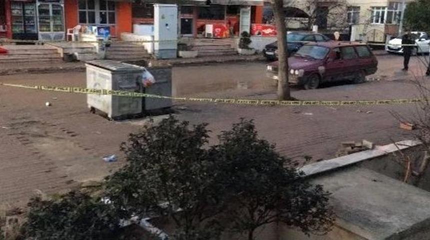 Aracında Kendini Vurarak İntihar Etti