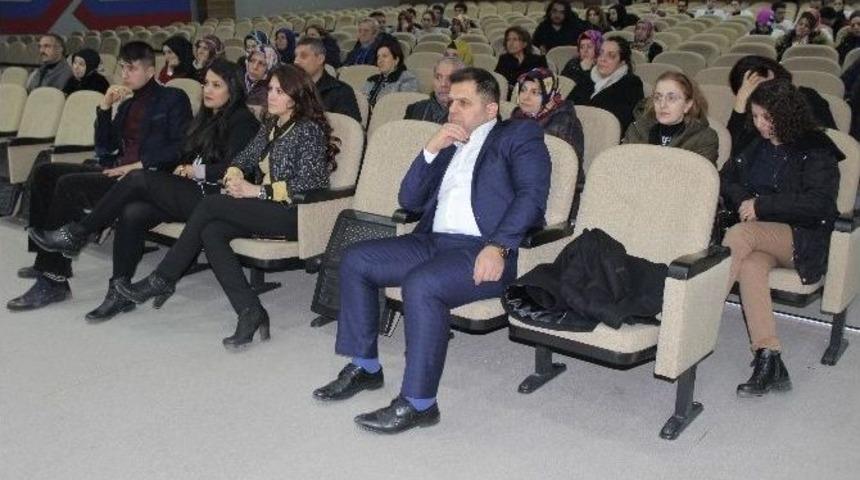 Elazığ&rsquo;da Velilere &Ccedil;ocuk Gelişimi Semineri Verildi