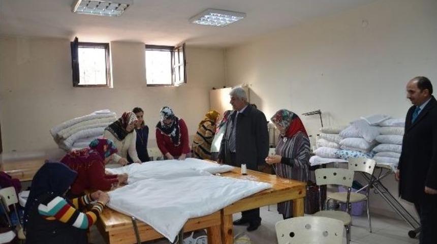 Büyükşehir Belediyesi Semt Konakları Halep İçin Çalışıyor