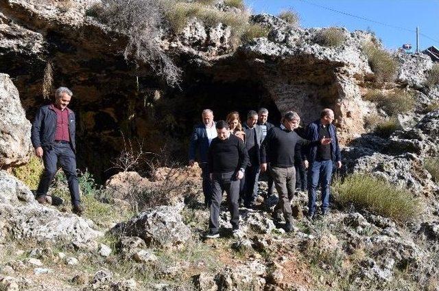 Barış Mahallesi’nin Doğu Ve Batısı Buluşuyor 1