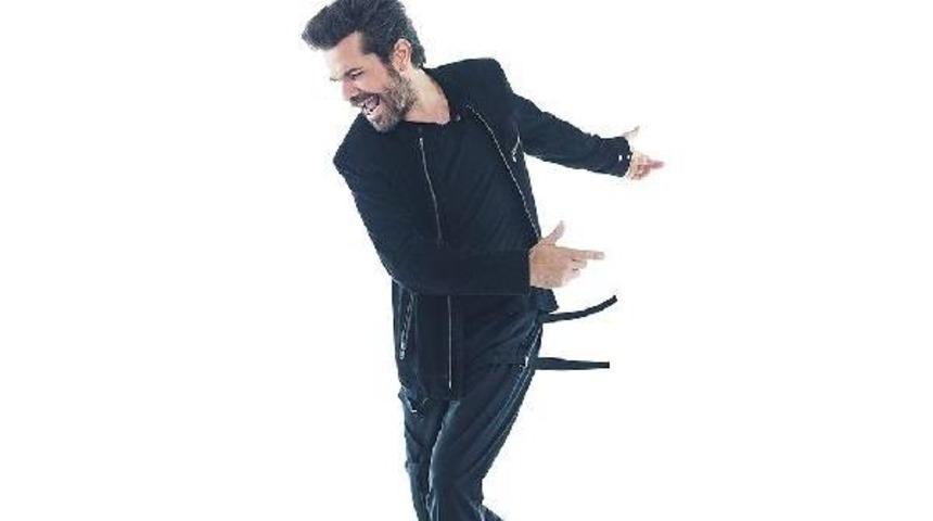 Kenan Doğulu'dan Sevgililer Günü'ne Özel Konser