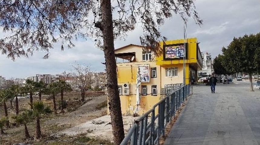 Pamuk Ekimi Azaldı, Depolar Kaderine Terk Edildi