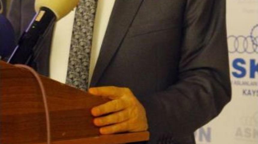 Karamollaoğlu: Şahıslara G&ouml;re Kanunlar &Ccedil;ıkmaz