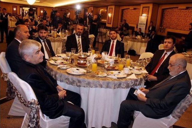 Saadet Partisi Genel Başkanı Temel Karamollaoğlu: