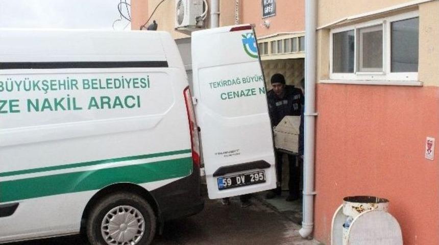 &Ccedil;atışmada &Ouml;ld&uuml;r&uuml;len Ter&ouml;rist Cenaze Namazı Kılınmadan Defnedildi