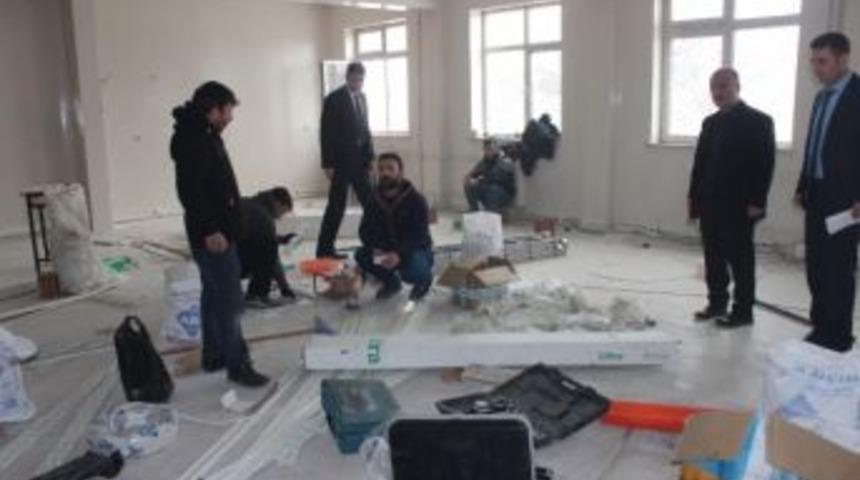 Iğdır&rsquo;da &lsquo;e-sınav Salonu&rsquo; A&ccedil;ılıyor