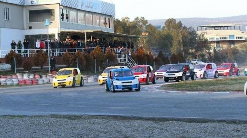 İzmir&rsquo;de Kış Kupası Ve V2 Challenge Heyecanı