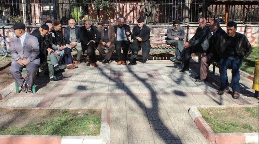 Adıyamanlı Vatandaşlardan Yeni Anayasaya Destek
