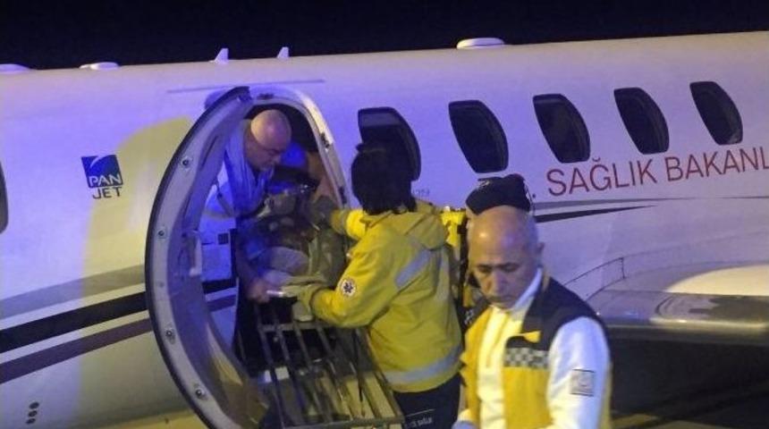 Umre&rsquo;de Rahatsızlanan Denizlili Kadın U&ccedil;ak Ambulansla Denizli&rsquo;ye Getirildi