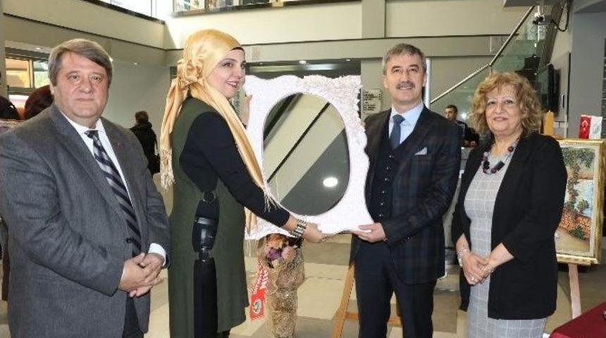 Masmek Eğitmeni İlk Kişisel Sergisini A&ccedil;tı