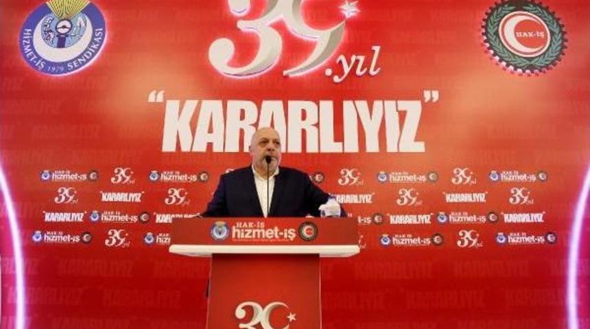 Hizmet-İş Taşeron Iş&ccedil;iler Konusunda H&uuml;k&uuml;metten Ayrı D&uuml;ş&uuml;n&uuml;yor