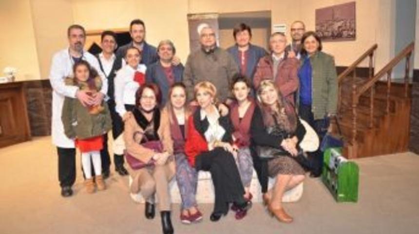 "bug&uuml;n Git Yarın Gel" Seyirciden Tam Not Aldı