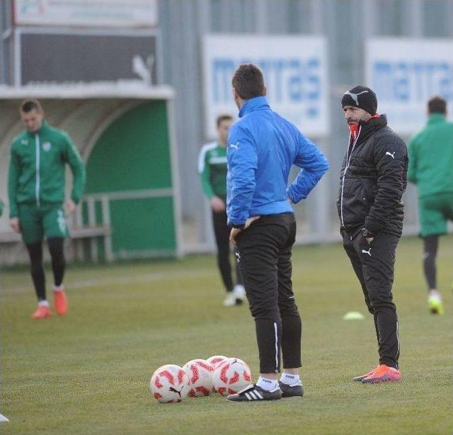 Bursaspor’u Tunahan Akdoğan Çalıştırdı