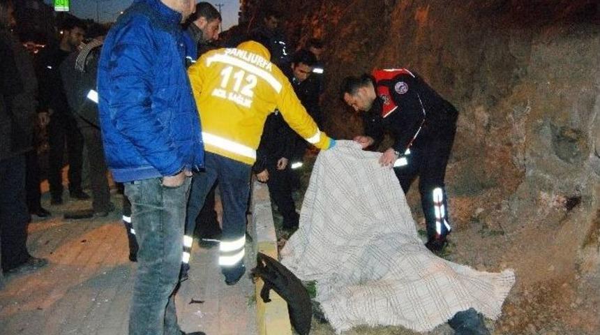 Şanlıurfa&rsquo;da Zincirleme Kaza: 1 &Ouml;l&uuml;