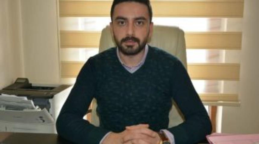 Ak Parti Uşak Gen&ccedil;lik Kolları Başkanı Ahmet Mıllık; "ak Gen&ccedil;lik , &Uuml;lk&uuml;c&uuml; Kardeşlerimizle Beraber &Uuml;lkemizin Tek Bir Teline Zarar Getirtmeyecek"