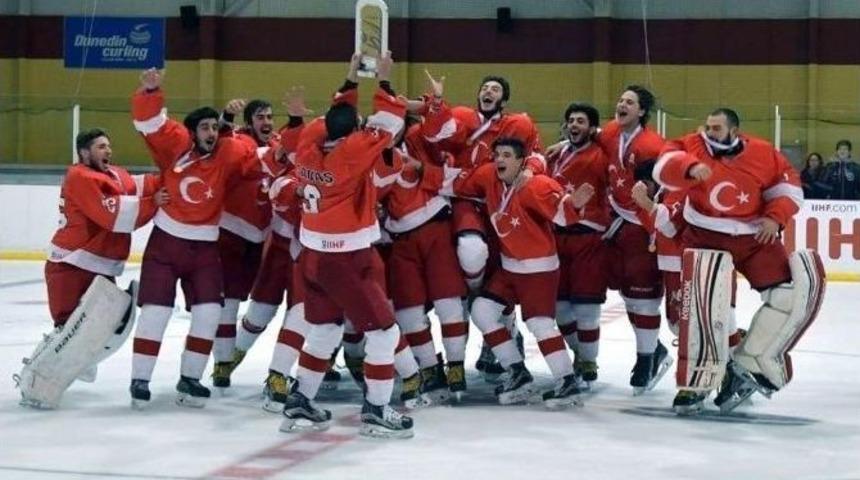 T&uuml;rkiye&rsquo;nin 20&rsquo;lik Aslanları Şampiyon