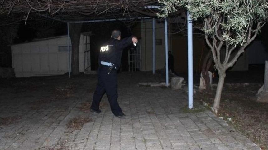 Aydın&rsquo;da Hırsızlar 2 Bin 350 Yıllık Tarihi &Ccedil;aldılar